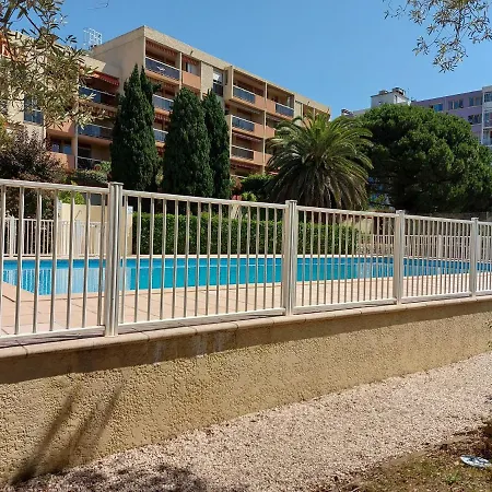 Apartment Tres Bel Appartement T2 *