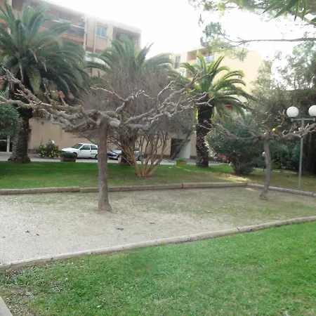 Apartment Tres Bel Appartement T2 Hyeres